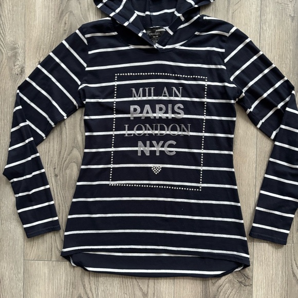 Striped Long Sleeve Hoodie with City Print Size M Blue White Y2K Casual Beaded - Picture 3 of 6